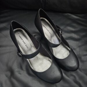 LOWER EAST SIDE Classic Black Mary Jane Heels